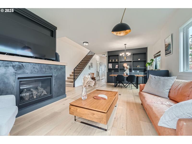 Living Room/Dining Room