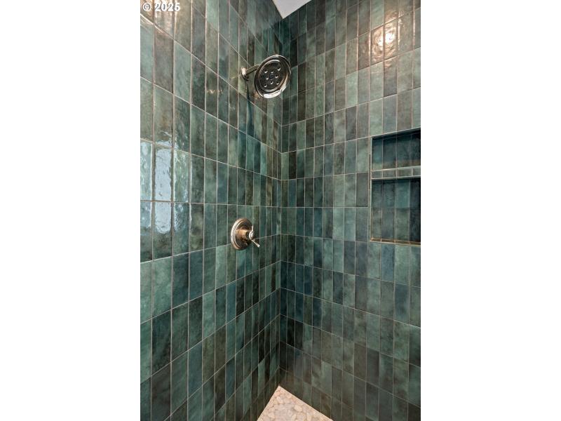 Owner's Suite Bathroom