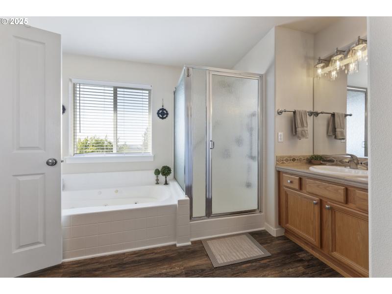 Owner's Suite Bathroom