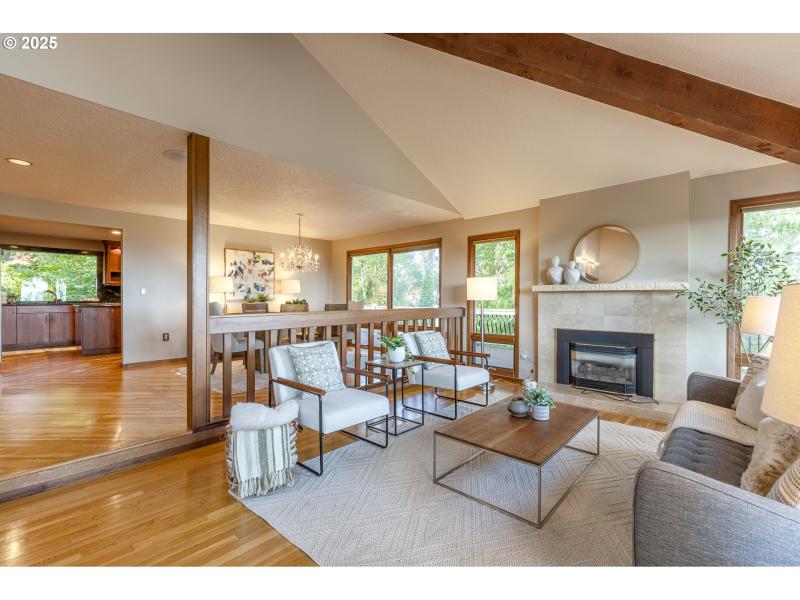 Living Room/Dining Room