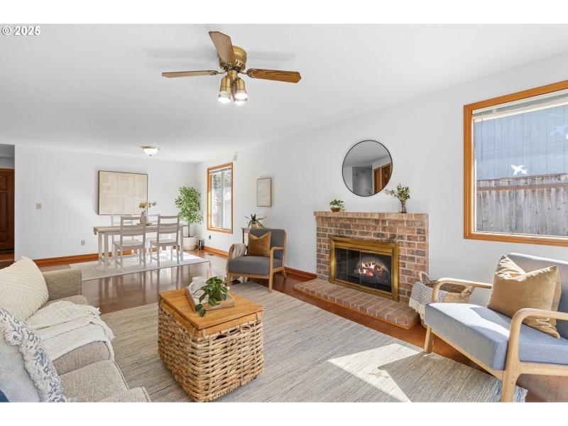 Living Room/Dining Room