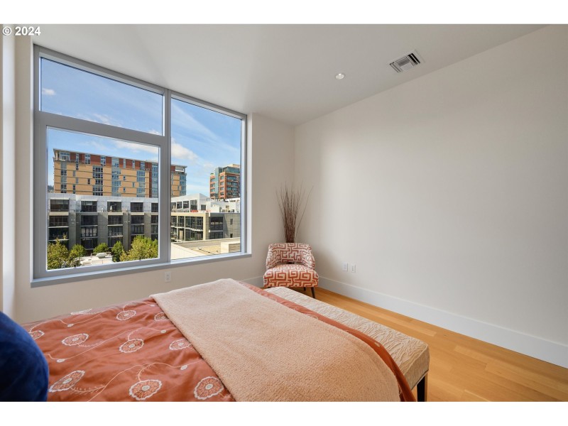 Bedroom, Owner's Suite