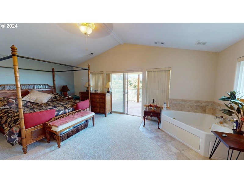 Owner's Suite Bedroom