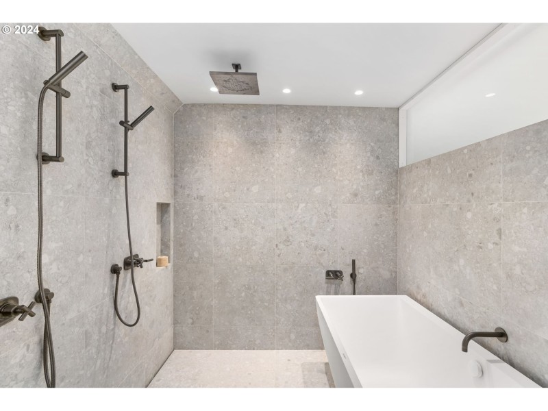 Bedroom, Owner's Suite