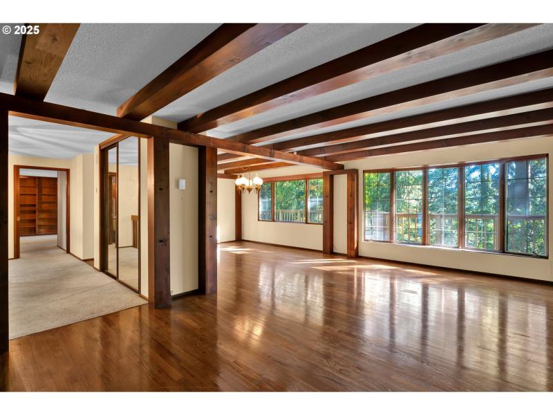 Living Room/Dining Room