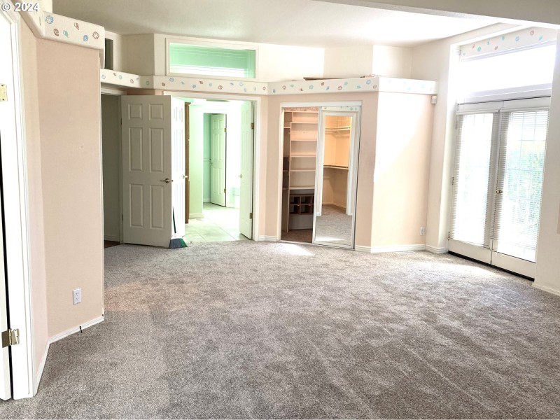 Owner's Suite Bedroom