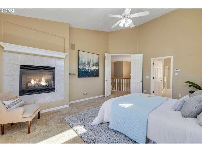 Bedroom, Owner's Suite