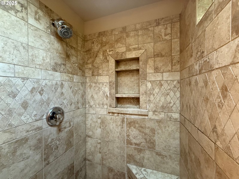 Owner's Suite Bathroom