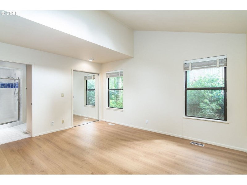 Bedroom, Owner's Suite