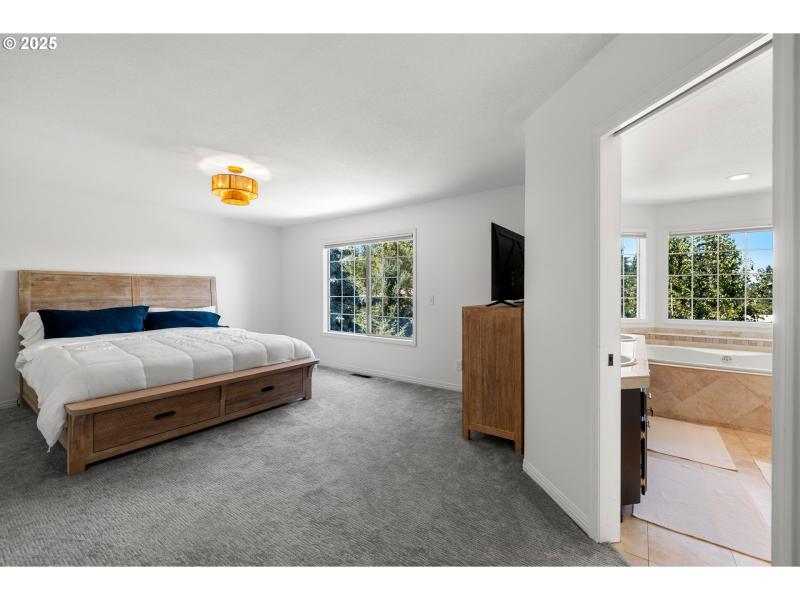 Owner's Suite Bedroom