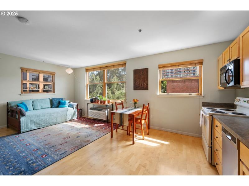 Living Room/Dining Room