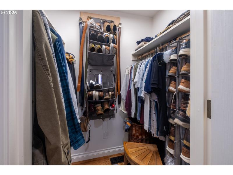 Bedroom, Owner's Suite