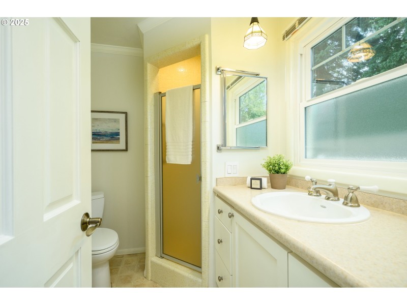 Owner's Suite Bathroom