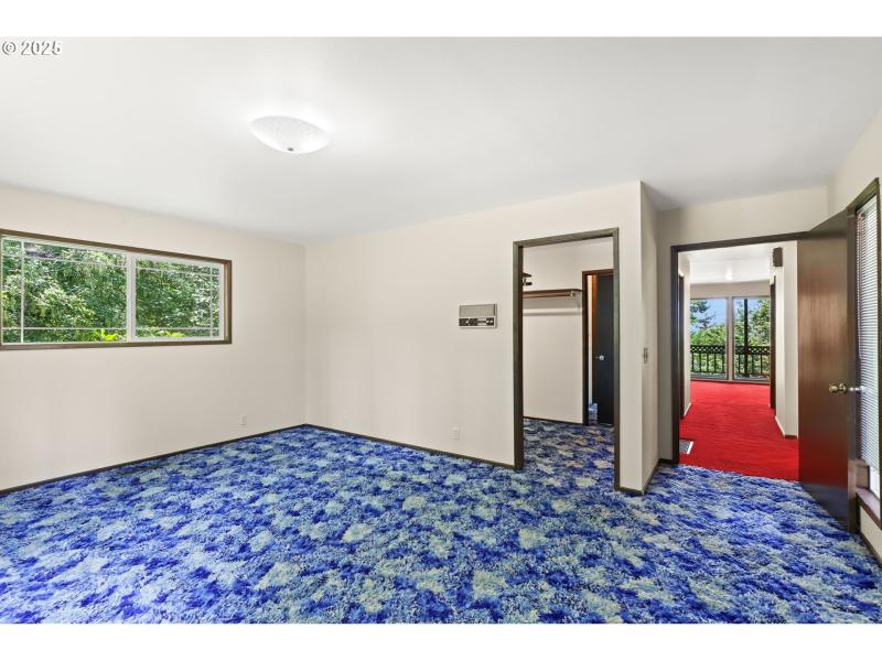 Bedroom, Owner's Suite