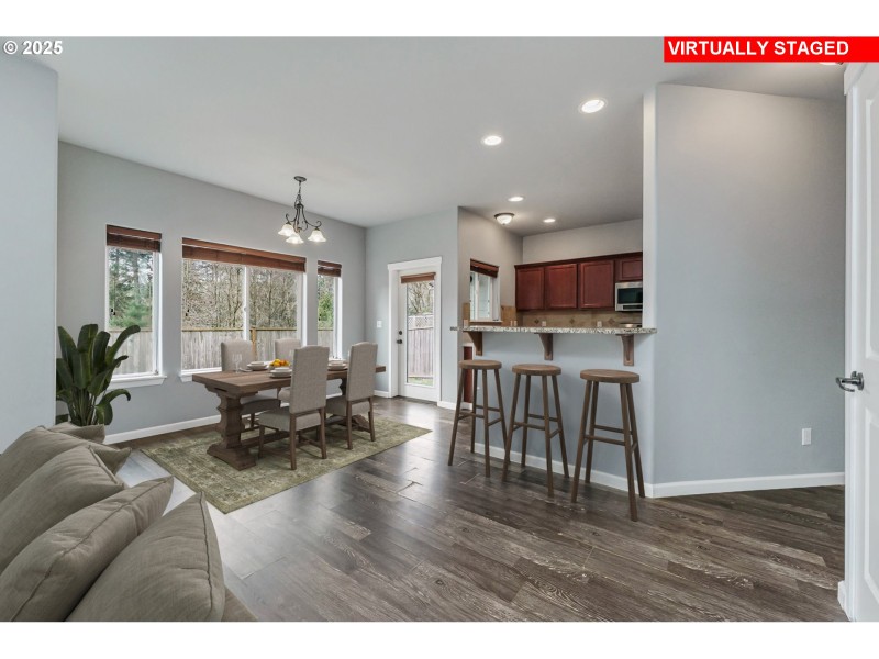 Living Room/Dining Room