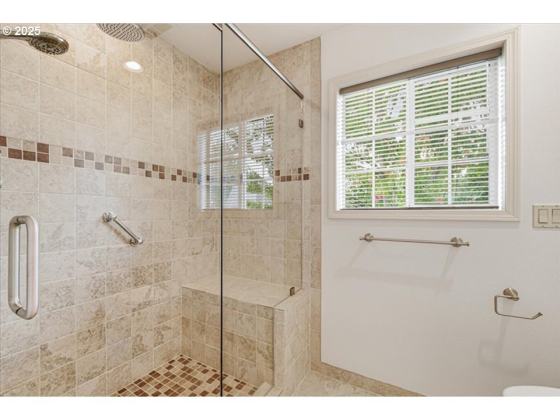 Owner's Suite Bathroom