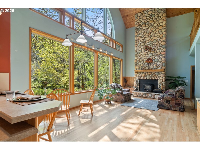 Living Room/Dining Room