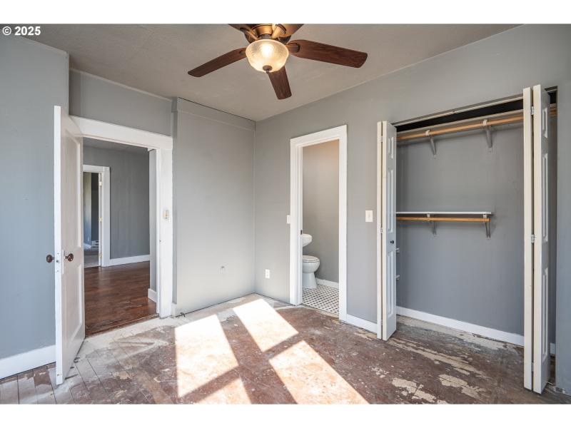 Bedroom, Owner's Suite