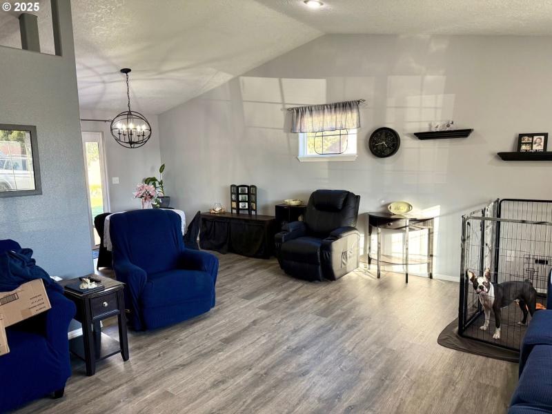 Living Room/Dining Room