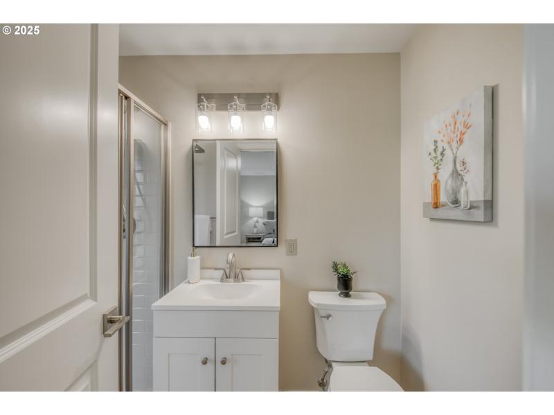 Owner's Suite Bathroom