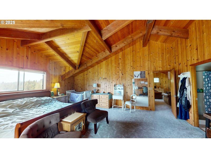 Owner's Suite Bedroom