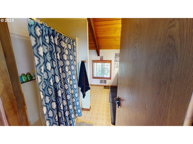 Owner's Suite Bathroom