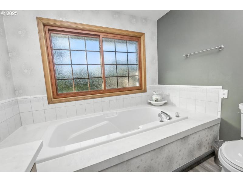 Bedroom, Owner's Suite