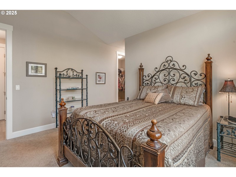 Bedroom, Owner's Suite