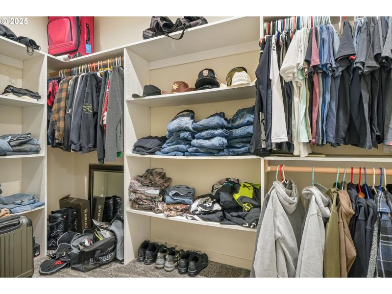 Bedroom, Owner's Suite