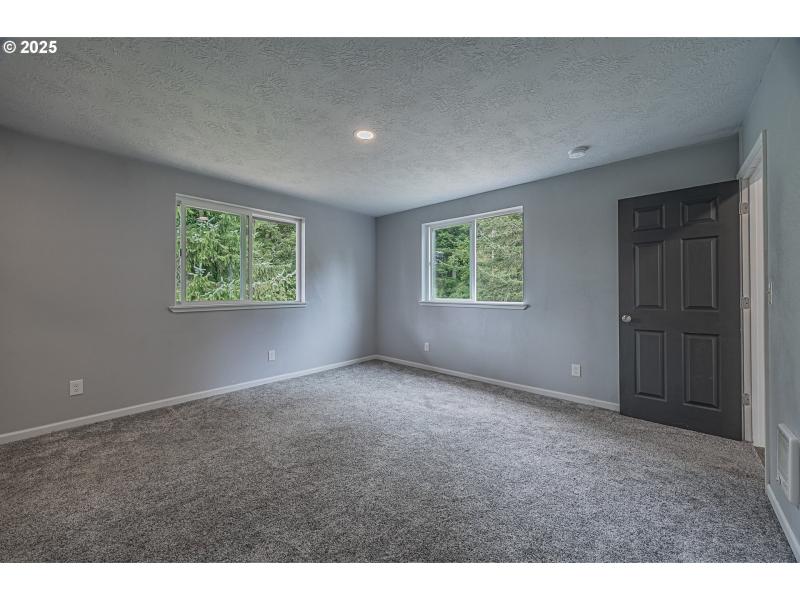 Bedroom, Owner's Suite