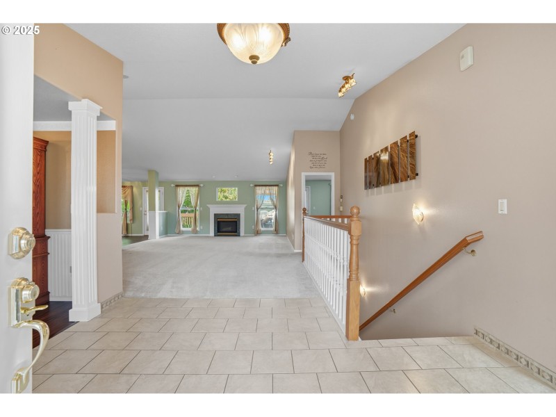Entrance/Foyer