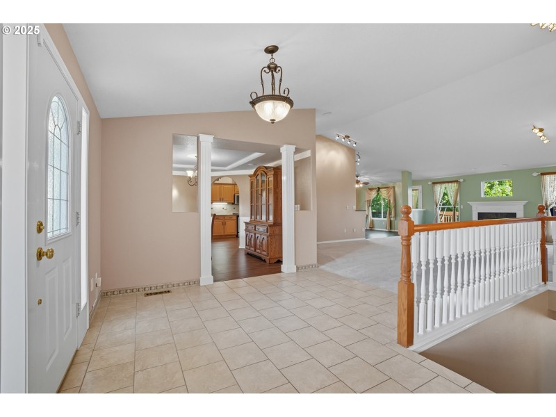 Entrance/Foyer