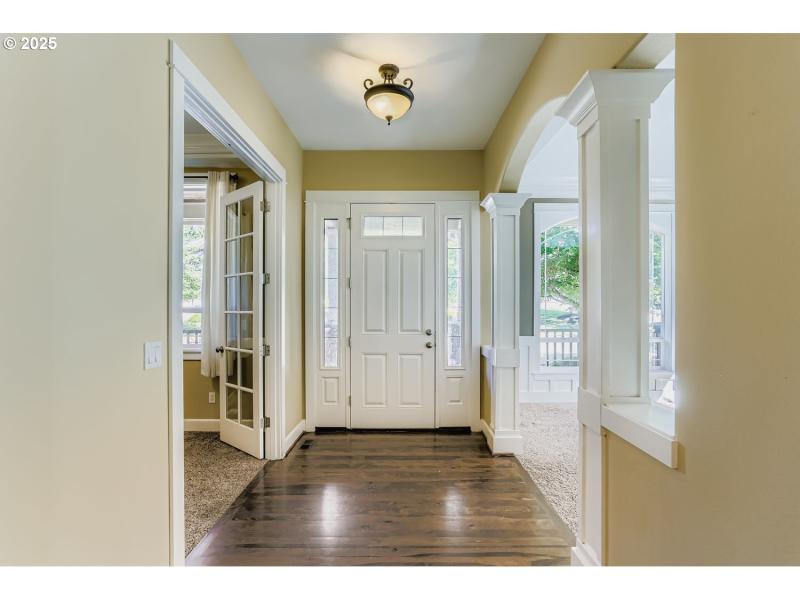 Entrance/Foyer