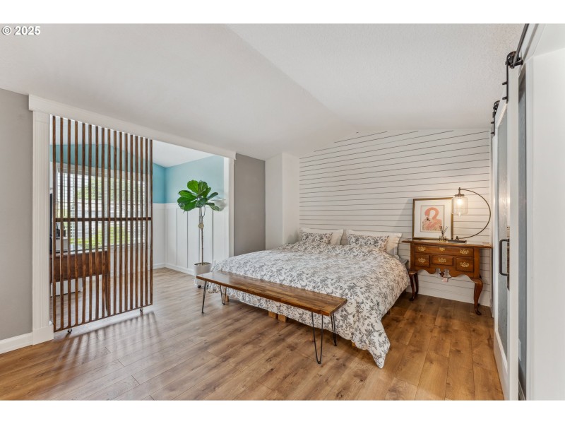 Bedroom, Owner's Suite