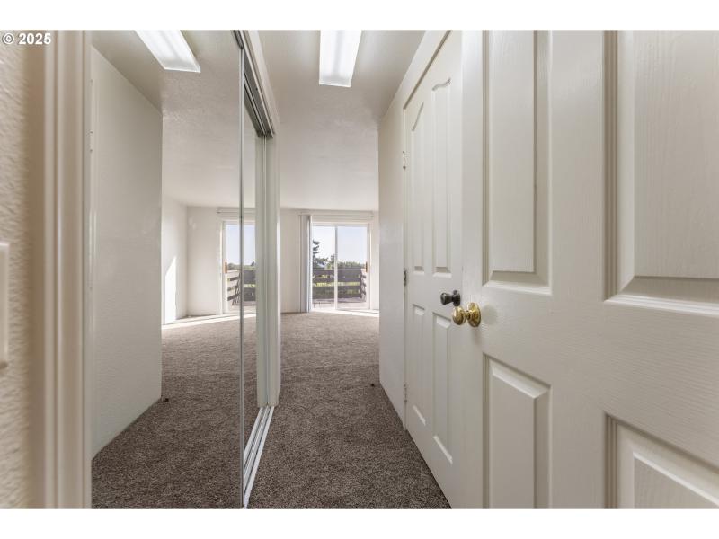 Bedroom, Owner's Suite