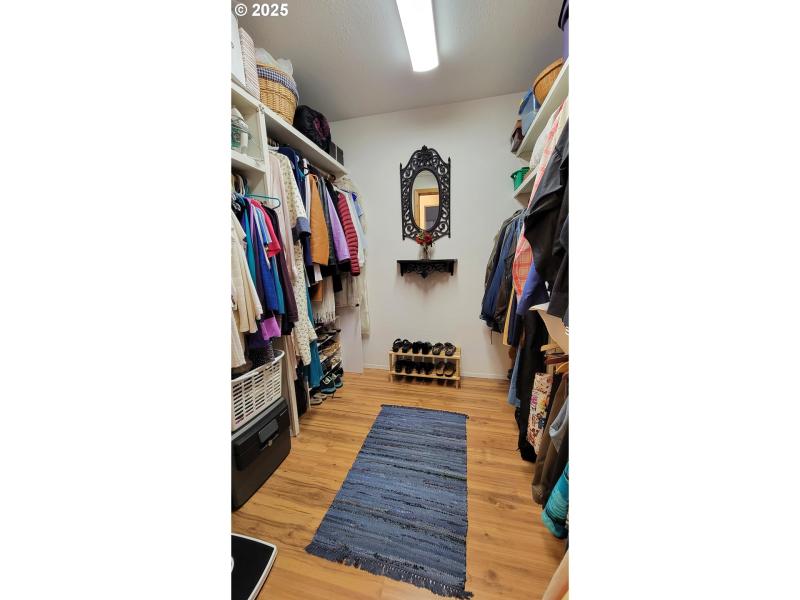 Bedroom, Owner's Suite