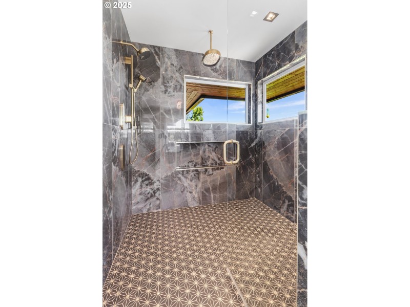 Owner's Suite Bathroom