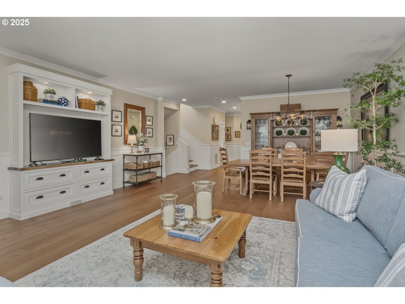 Living Room/Dining Room