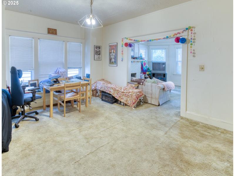 Living Room/Dining Room