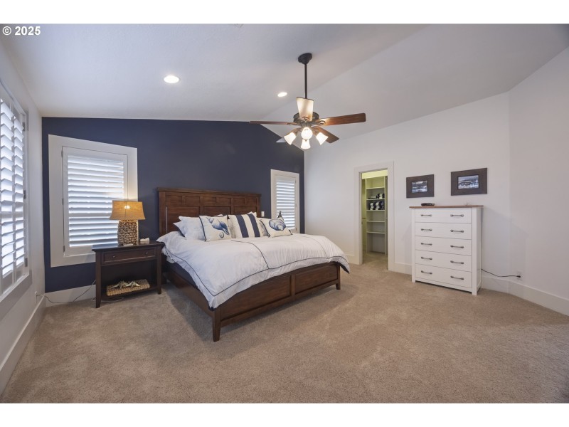 Bedroom, Owner's Suite