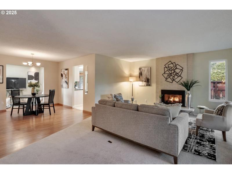 Living Room/Dining Room