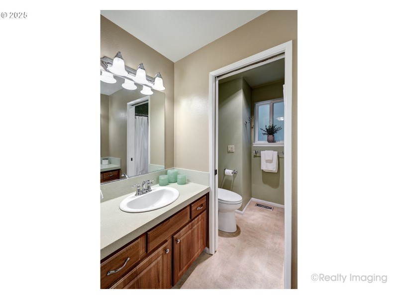 Owner's Suite Bathroom