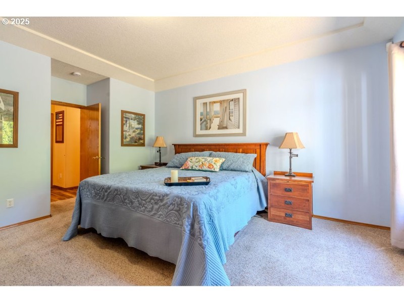 Bedroom, Owner's Suite