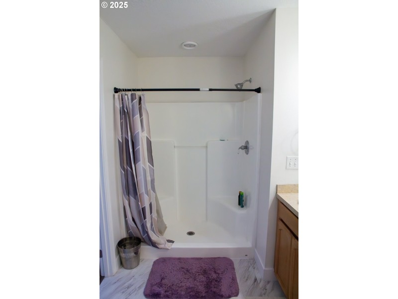 Bathroom, Attached