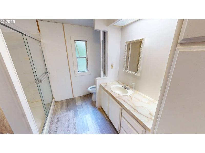 Owner's Suite Bathroom