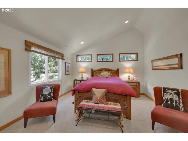 Bedroom, Owner's Suite