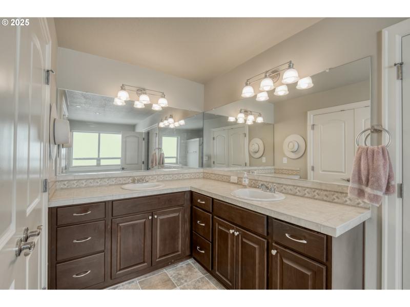 Attached Bathroom #1