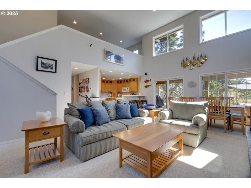 Living Room/Dining Room