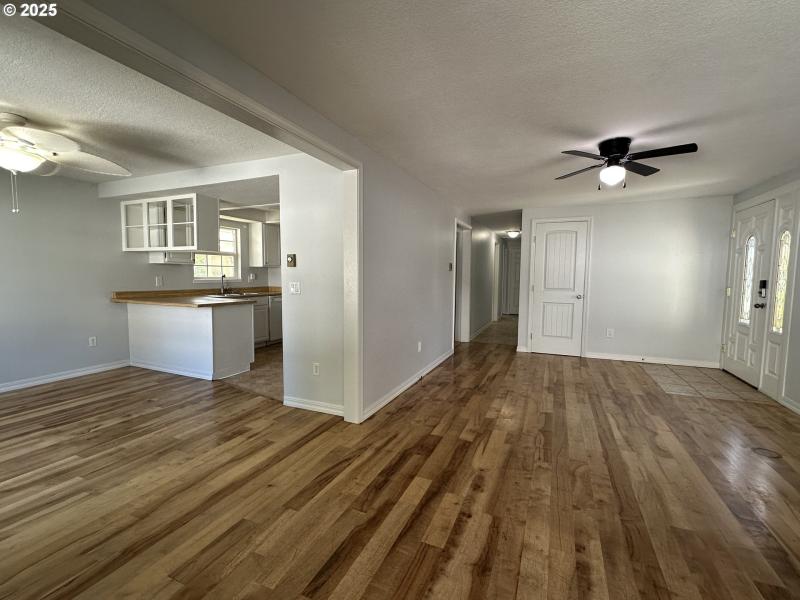 Living Room/Dining Room