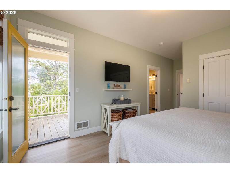 Owner's Suite Bedroom